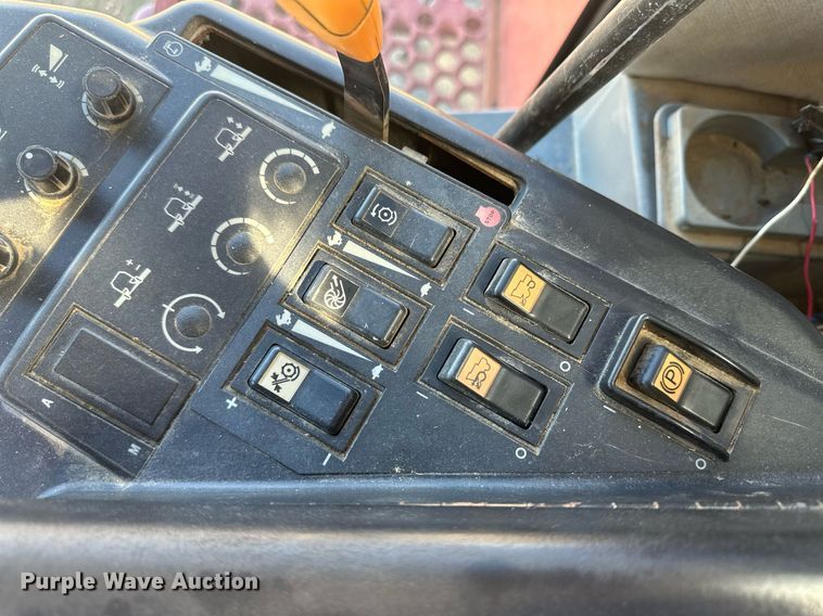 image for item DH1806 Case IH 2188  RWA combine