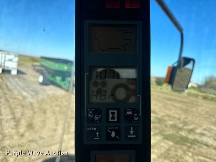 image for item DH1806 Case IH 2188  RWA combine