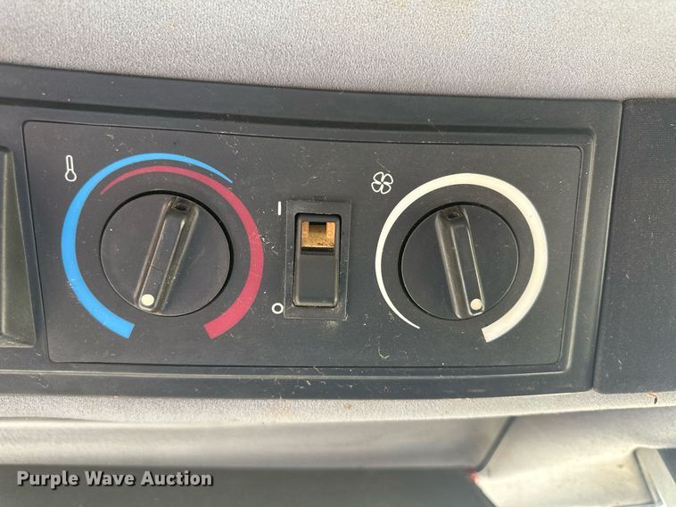 image for item DH1806 Case IH 2188  RWA combine