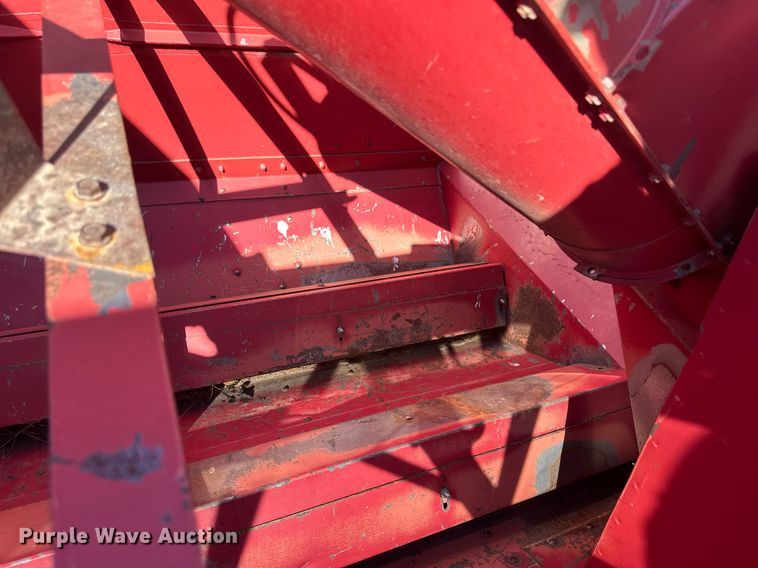 image for item DH1806 Case IH 2188  RWA combine