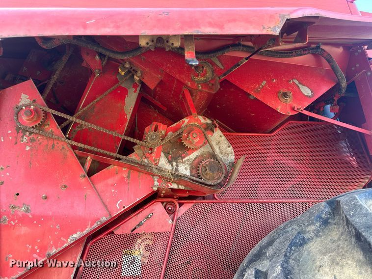 image for item DH1806 Case IH 2188  RWA combine