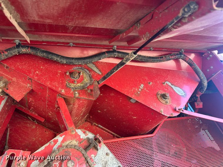 image for item DH1806 Case IH 2188  RWA combine