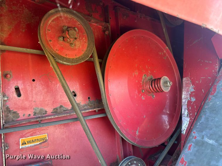 image for item DH1806 Case IH 2188  RWA combine