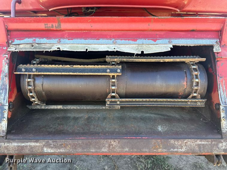 image for item DH1806 Case IH 2188  RWA combine