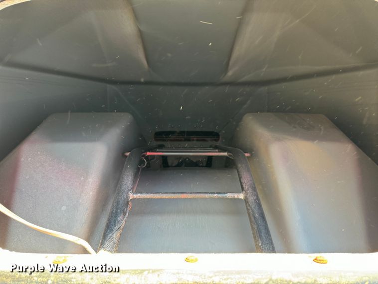 image for item DK2524 Case SDX 40  air seeder