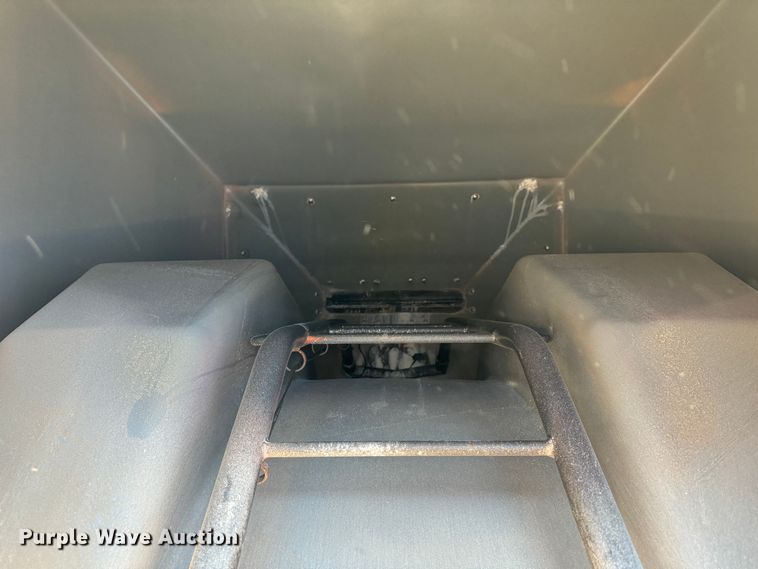 image for item DK2524 Case SDX 40  air seeder