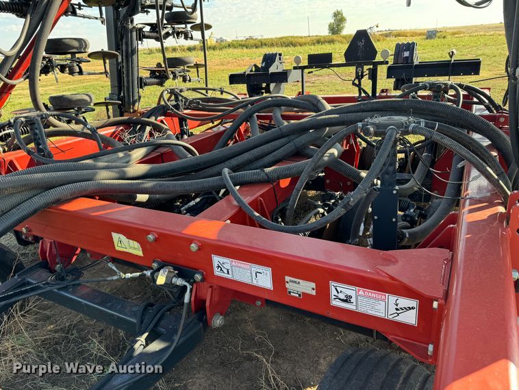 image for item DK2524 Case SDX 40  air seeder