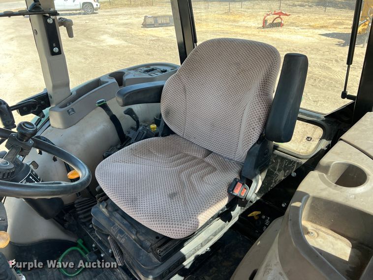 image for item DN3124 2015 John Deere 5075E  MFWD tractor