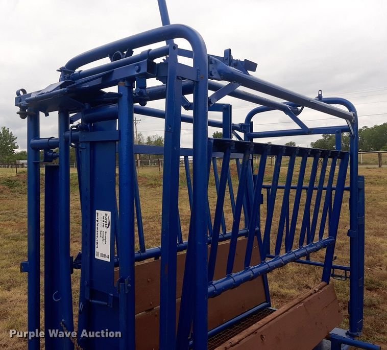 image for item DO3144 Squeeze chute