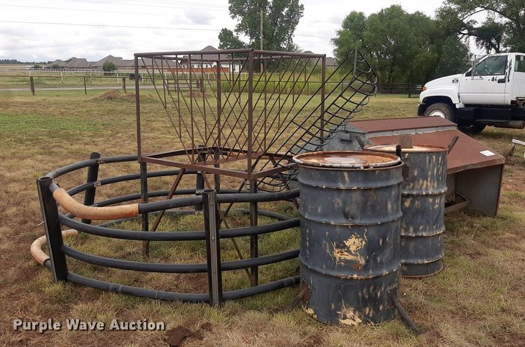 image for item DO3145 (5) livestock feeders