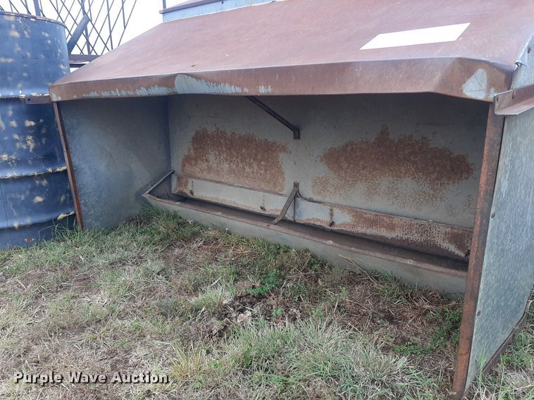 image for item DO3145 (5) livestock feeders
