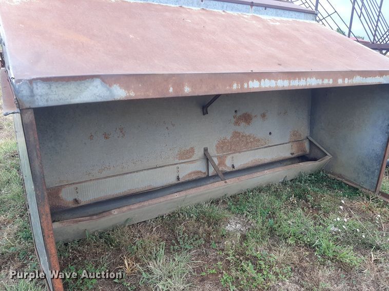 image for item DO3145 (5) livestock feeders