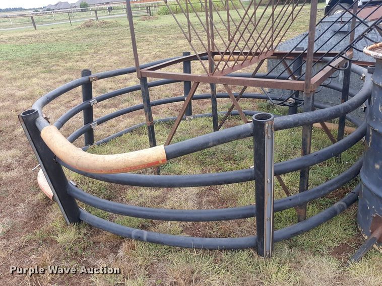 image for item DO3145 (5) livestock feeders