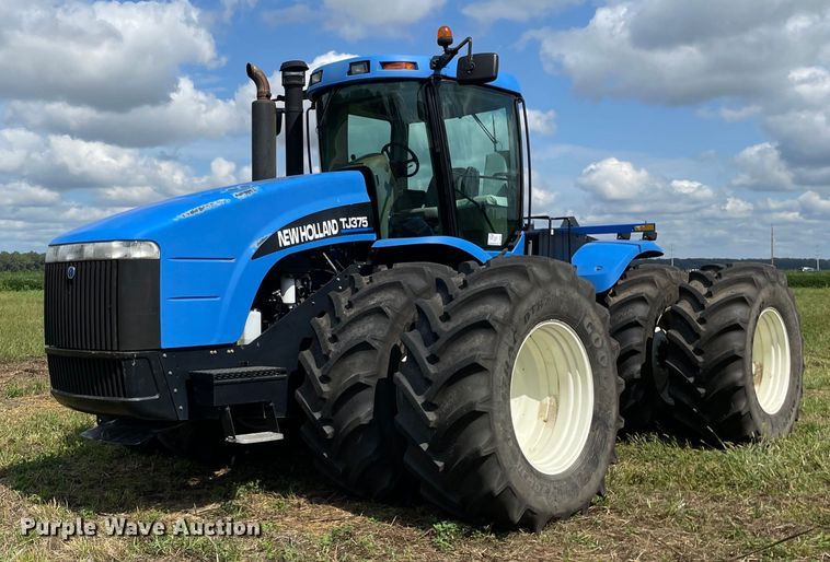 image for item DP0051 2002 New Holland TJ375  4WD tractor