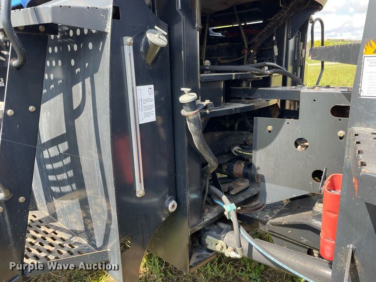 image for item DP0051 2002 New Holland TJ375  4WD tractor