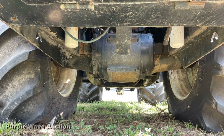 image for item DP0051 2002 New Holland TJ375  4WD tractor