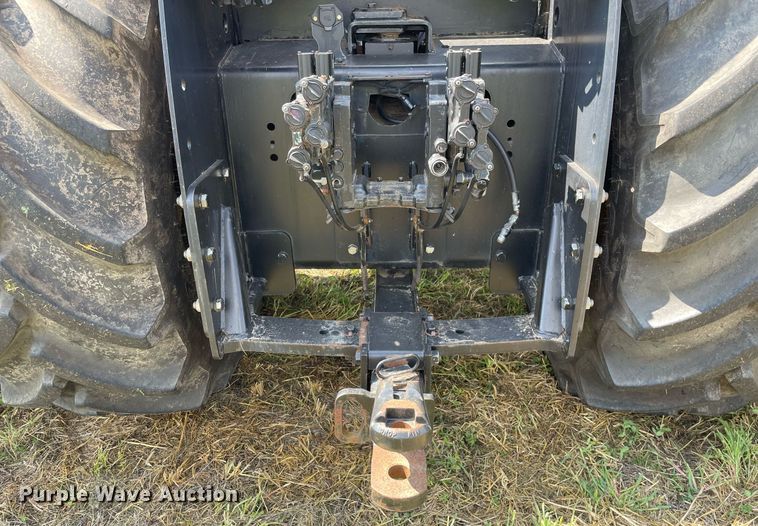 image for item DP0051 2002 New Holland TJ375  4WD tractor