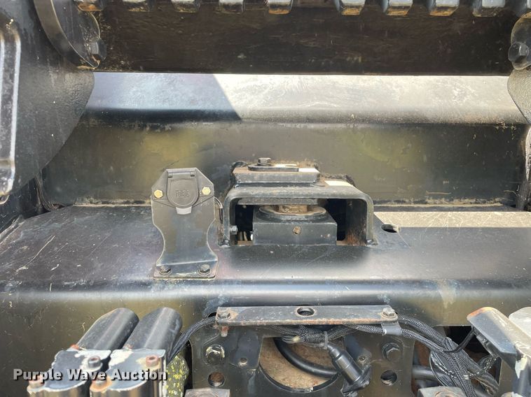 image for item DP0051 2002 New Holland TJ375  4WD tractor