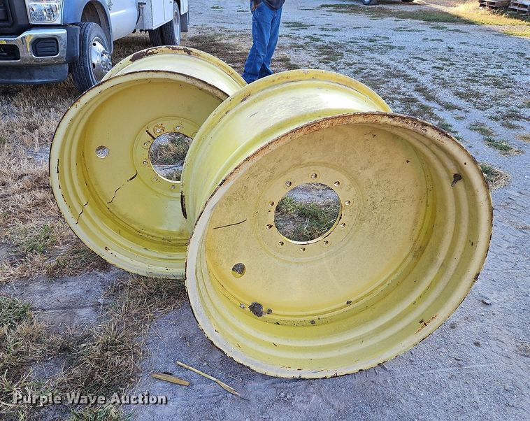 image for item DP2423 (2) John Deere 1910 commodity cart wheels