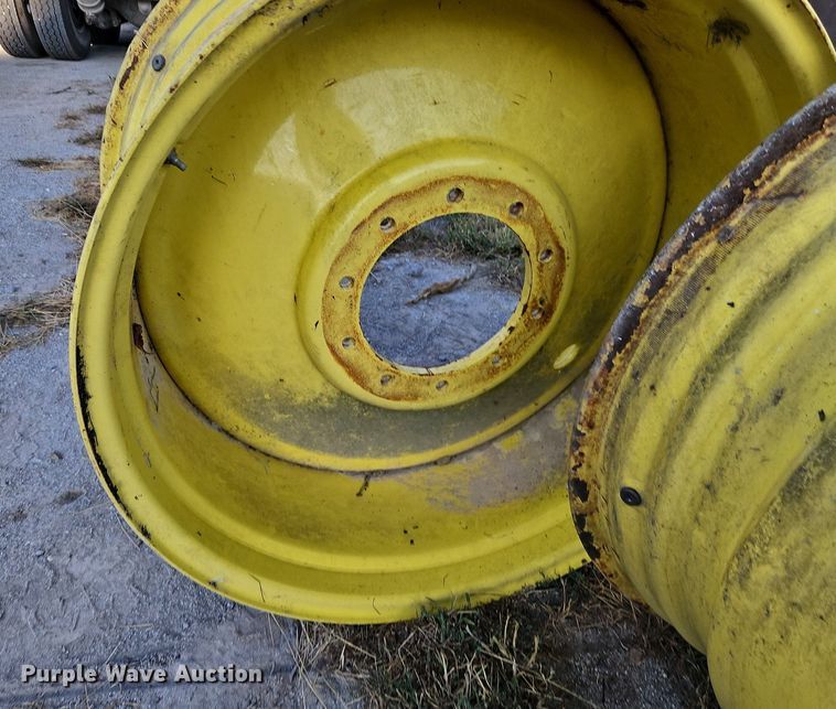 image for item DP2423 (2) John Deere 1910 commodity cart wheels