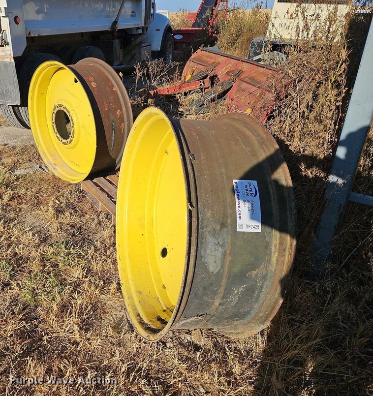 image for item DP2425 (2) John Deere 4440 wheels and hubs