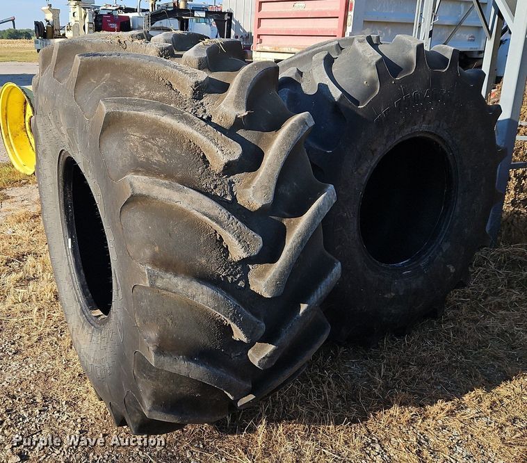 image for item DP2426 (2) Firestone Radial DT VF750/65R26 tires