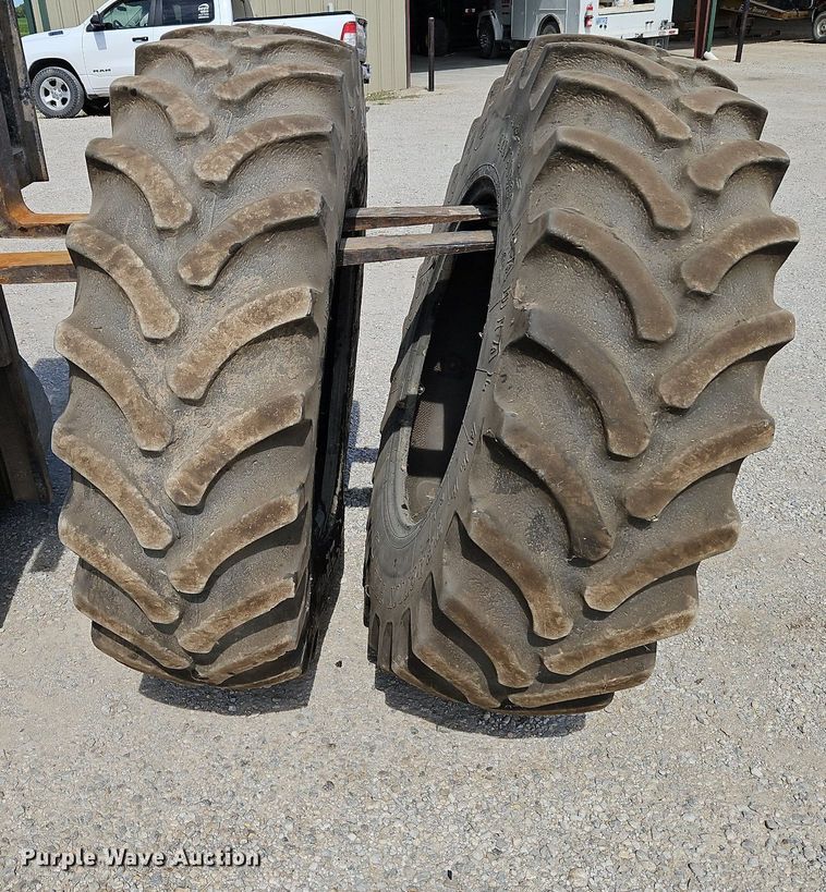 image for item DP2429 (2) Firestone 420/90R30 tractor tires