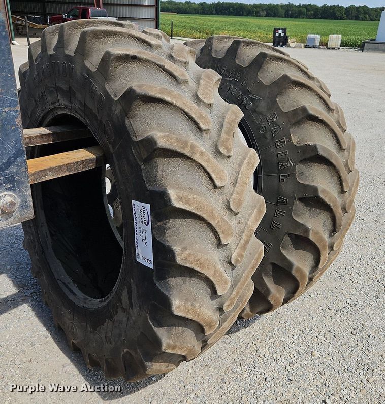 image for item DP2429 (2) Firestone 420/90R30 tractor tires