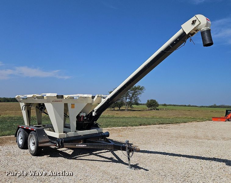 image for item DP2442 Friesen Titan 4 SE  seed tender