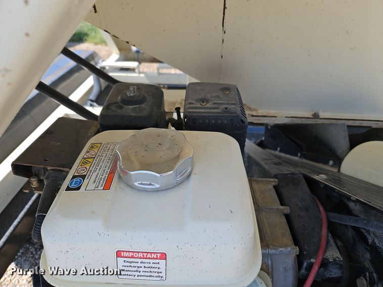 image for item DP2442 Friesen Titan 4 SE  seed tender