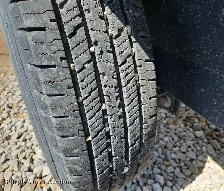 image for item DP2442 Friesen Titan 4 SE  seed tender