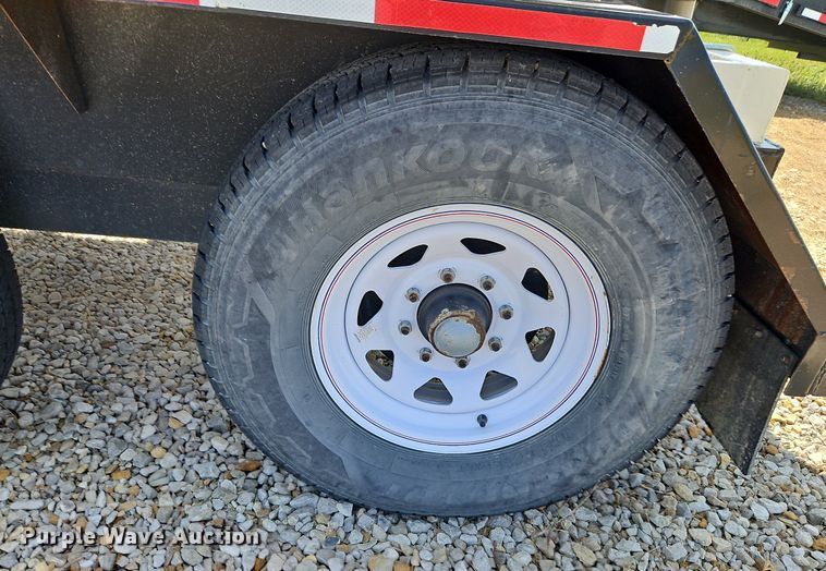 image for item DP2442 Friesen Titan 4 SE  seed tender