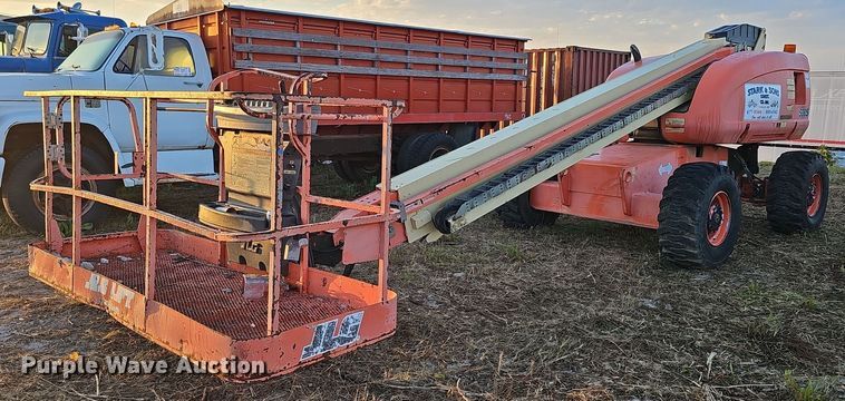 image for item DQ0177 2001 JLG 600S  boom lift