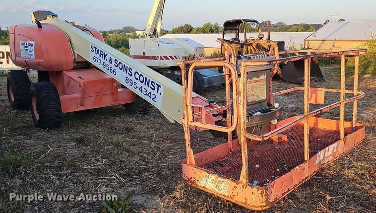image for item DQ0177 2001 JLG 600S  boom lift