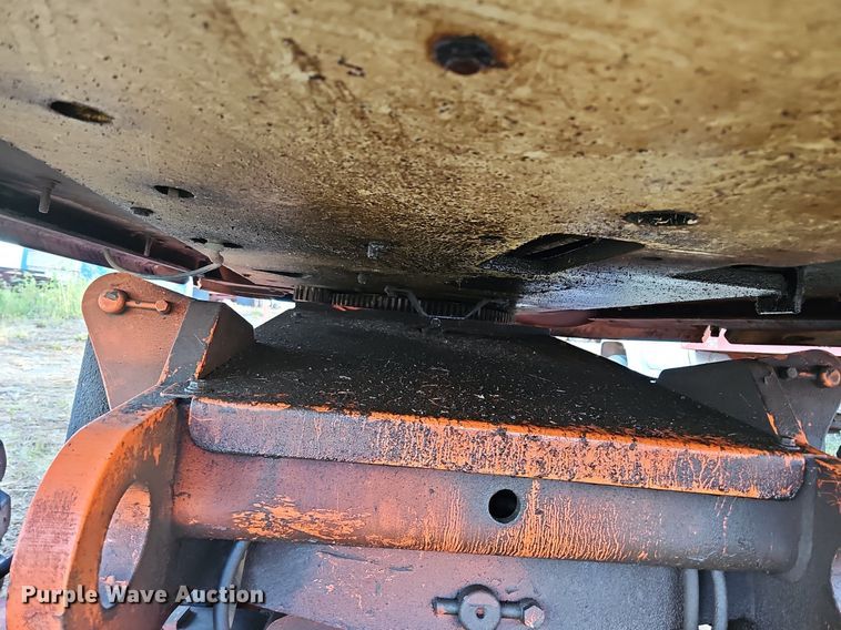 image for item DQ0177 2001 JLG 600S  boom lift