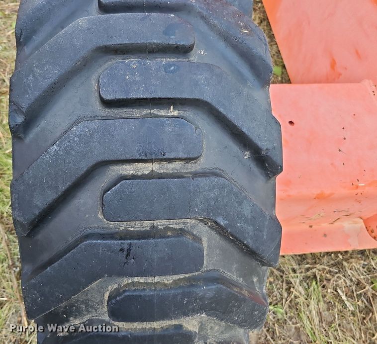 image for item DQ0177 2001 JLG 600S  boom lift