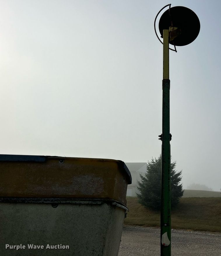 image for item DQ0941 John Deere 7000  no-till planter