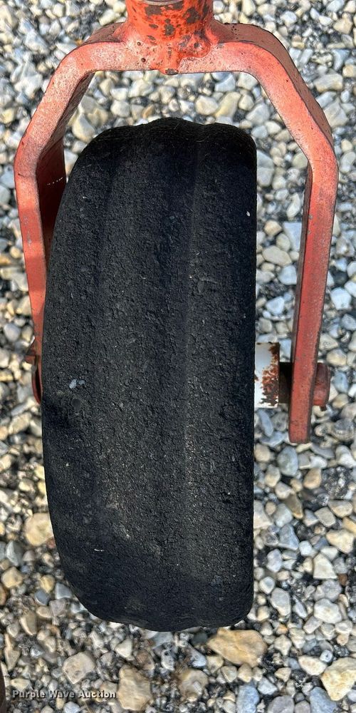 image for item DQ0942 Farm King  7' W landscape rake