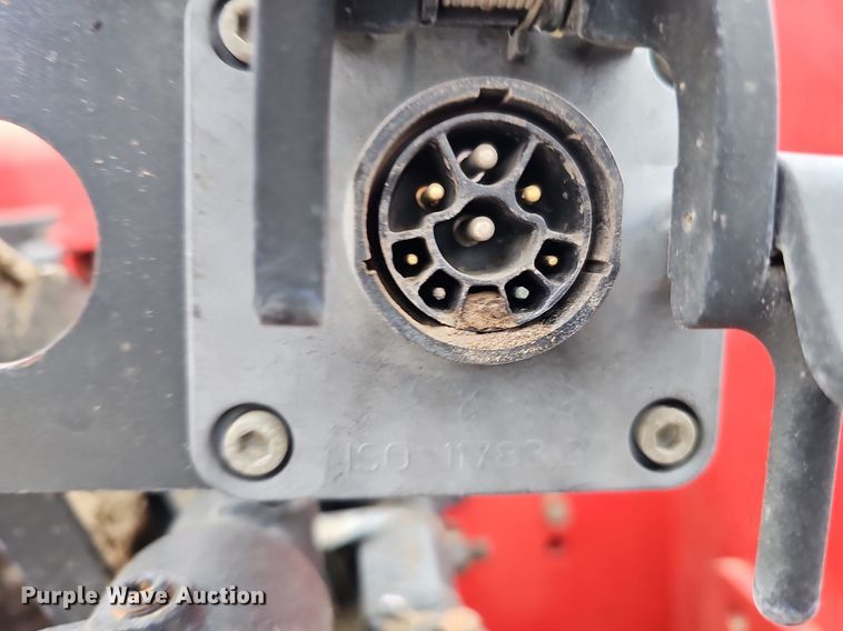 image for item DQ1148 2013 Case IH 550 Quadtrac  4WD tractor