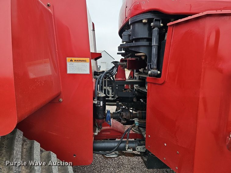 image for item DQ1148 2013 Case IH 550 Quadtrac  4WD tractor