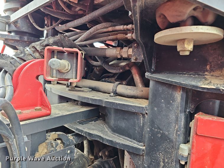 image for item DQ1148 2013 Case IH 550 Quadtrac  4WD tractor