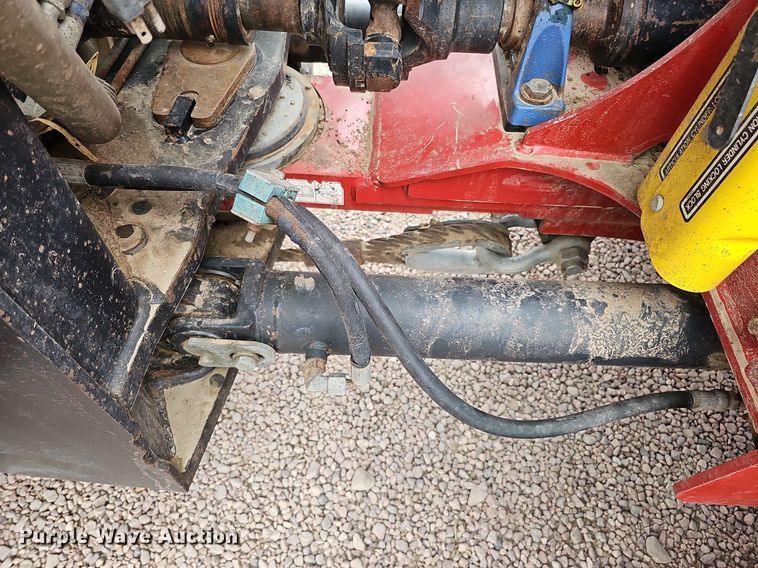 image for item DQ1148 2013 Case IH 550 Quadtrac  4WD tractor