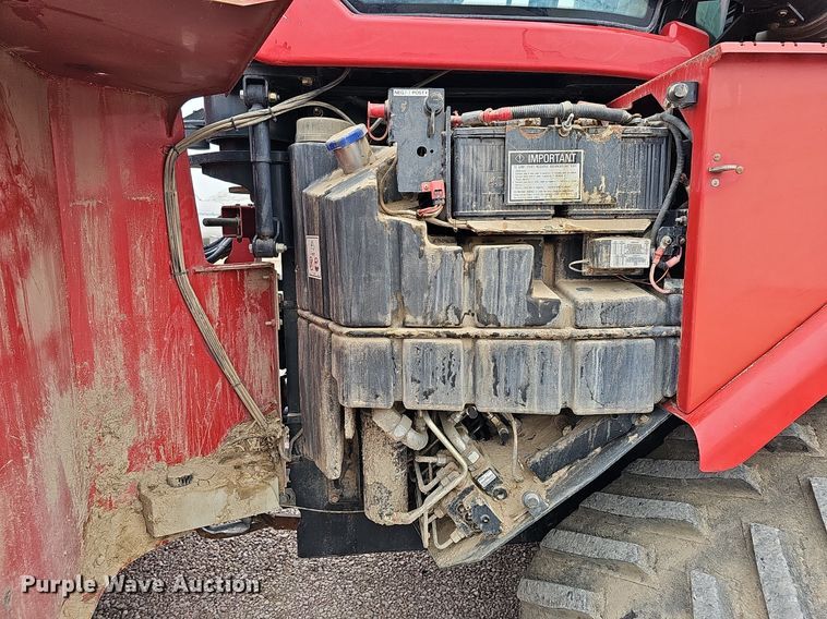 image for item DQ1148 2013 Case IH 550 Quadtrac  4WD tractor