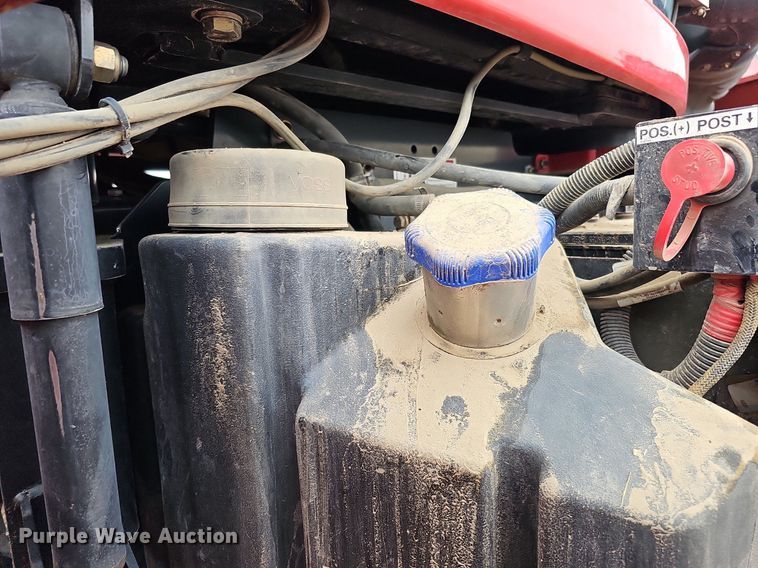 image for item DQ1148 2013 Case IH 550 Quadtrac  4WD tractor