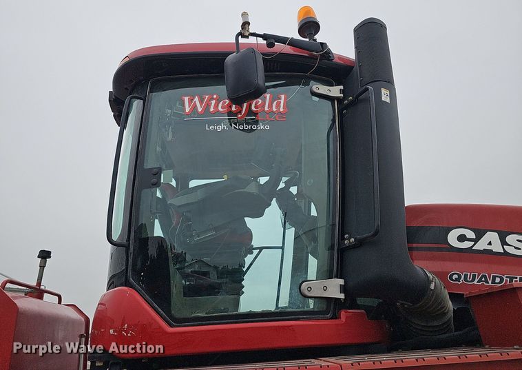 image for item DQ1148 2013 Case IH 550 Quadtrac  4WD tractor