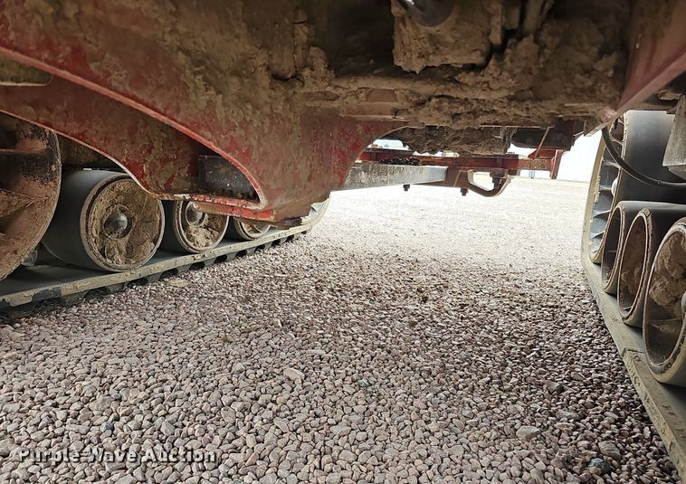 image for item DQ1148 2013 Case IH 550 Quadtrac  4WD tractor