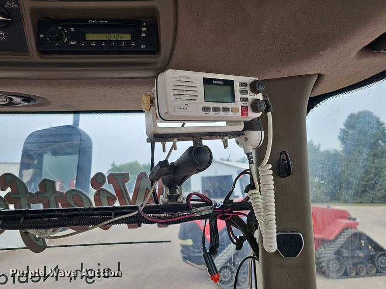 image for item DQ1148 2013 Case IH 550 Quadtrac  4WD tractor