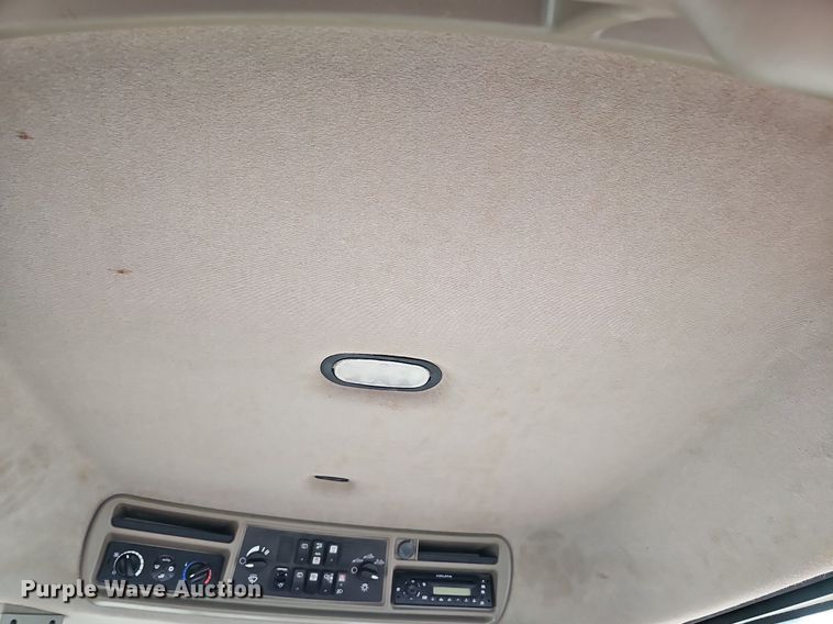 image for item DQ1148 2013 Case IH 550 Quadtrac  4WD tractor