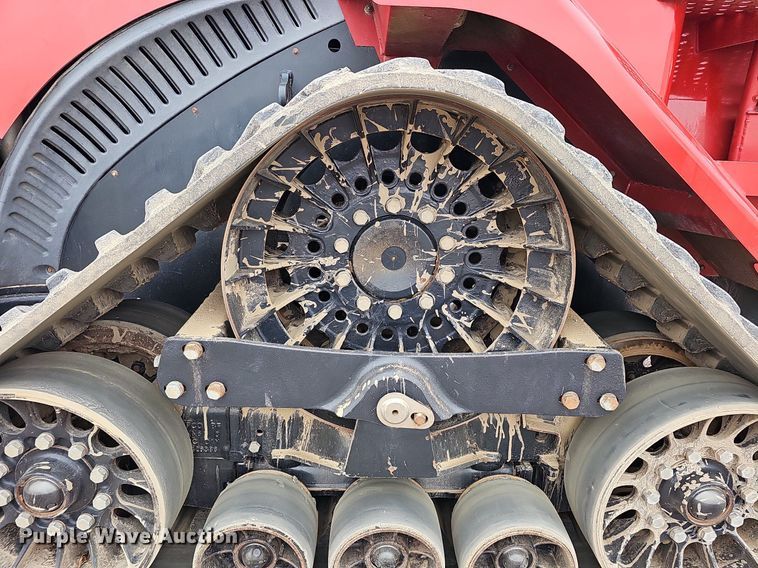 image for item DQ1148 2013 Case IH 550 Quadtrac  4WD tractor