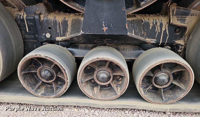 image for item DQ1148 2013 Case IH 550 Quadtrac  4WD tractor